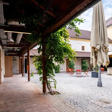 Apartment Limehome Undstrasse Krems an der Donau