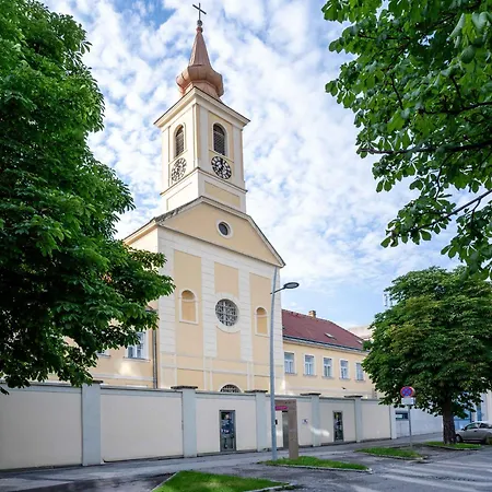 Limehome Undstrasse Kremže