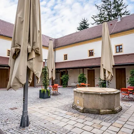 Limehome Undstrasse * Krems an der Donau