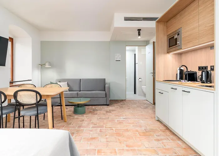 Limehome Undstrasse קרמס אן דר דונאו